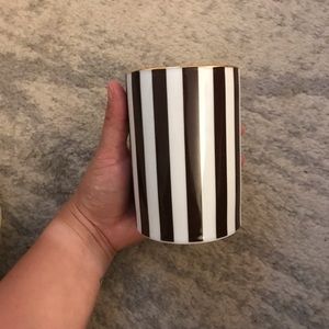 Ceramic Henri bendel makeup brush holder gold trim